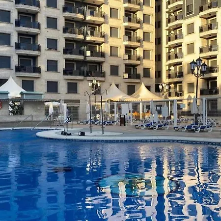 Snug In With Solarium Apartment Fuengirola